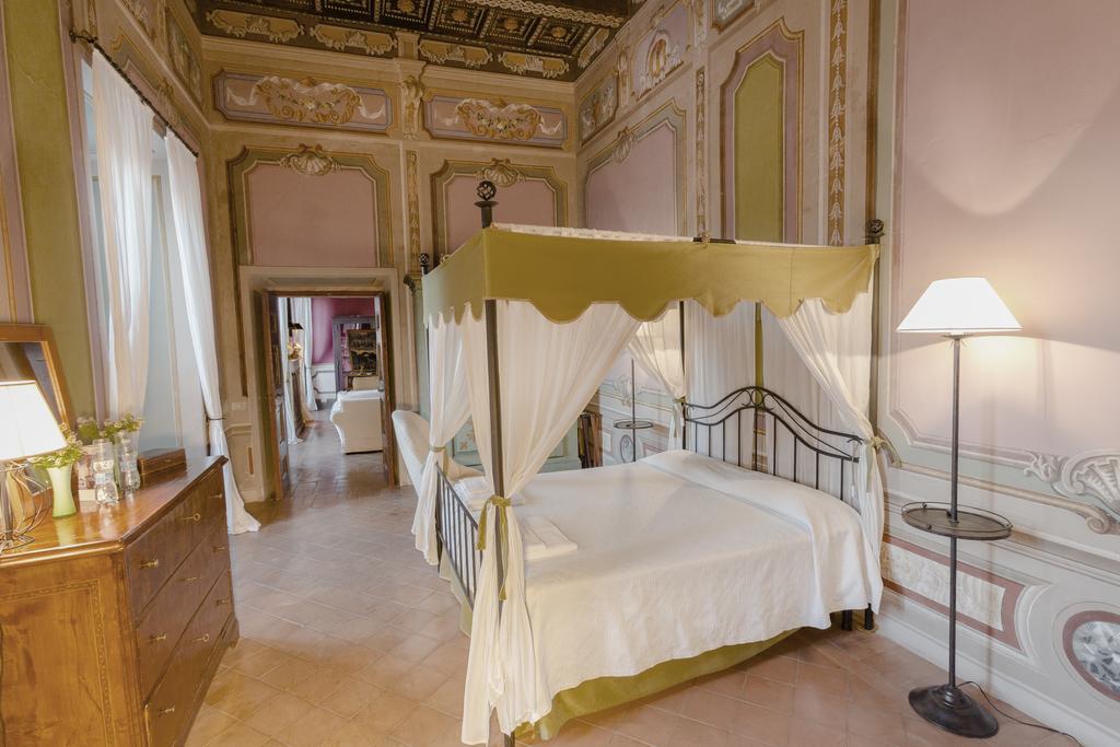 Hotel Castello Costaguti Roccalvecce Zimmer foto